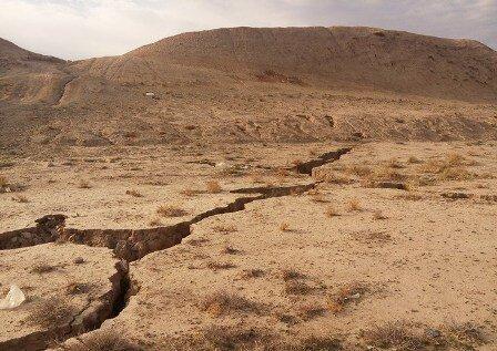عدم تعادل در 90 درصد از دشت های کشور از لحاظ فرونشست، وجود عدم تعادل در 90 درصد از دشت های کشور از لحاظ فرونشست، وجود 420 مورد دشت ممنوعه